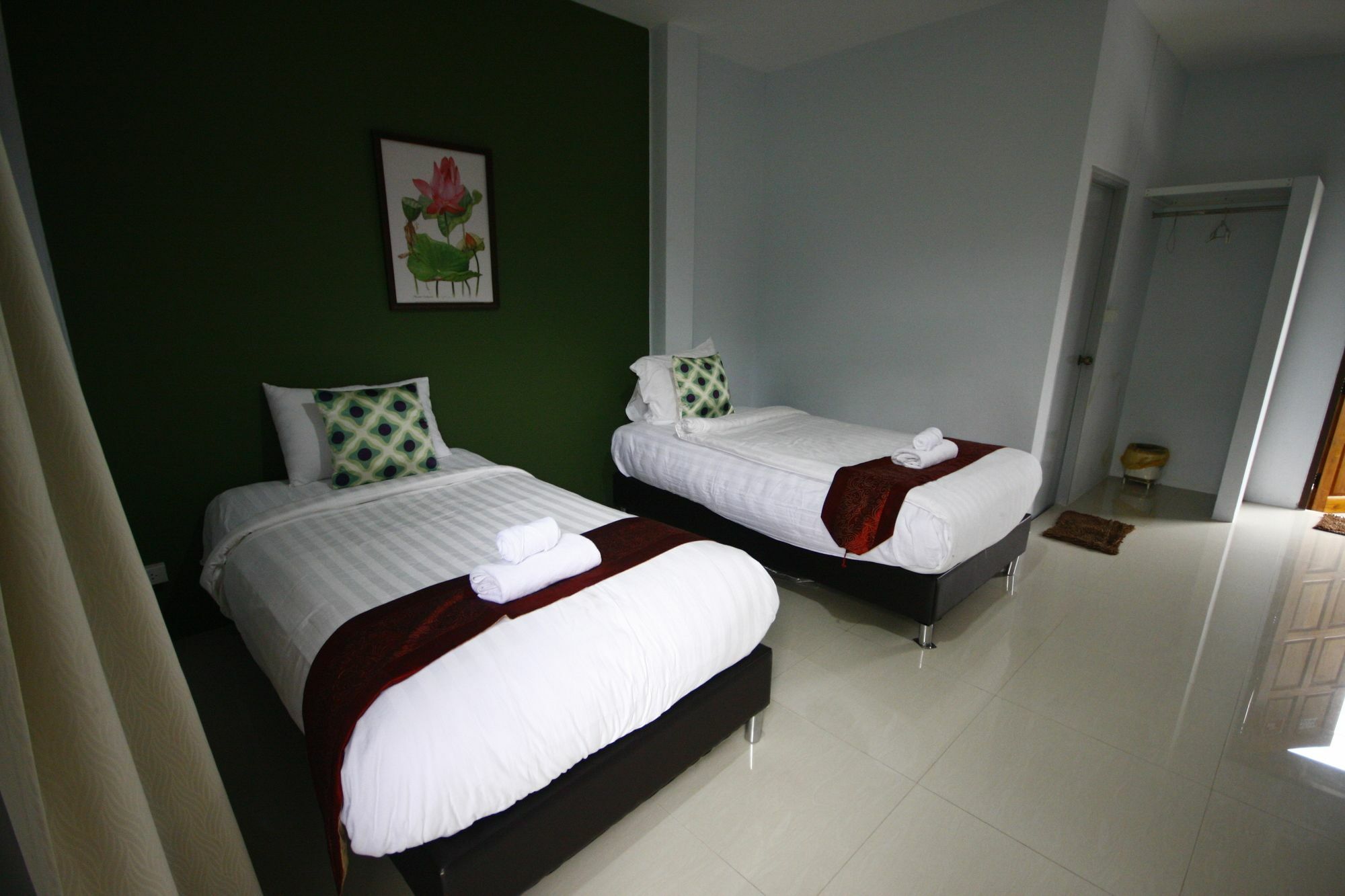 Long Lake Resort Chonburi Luaran gambar