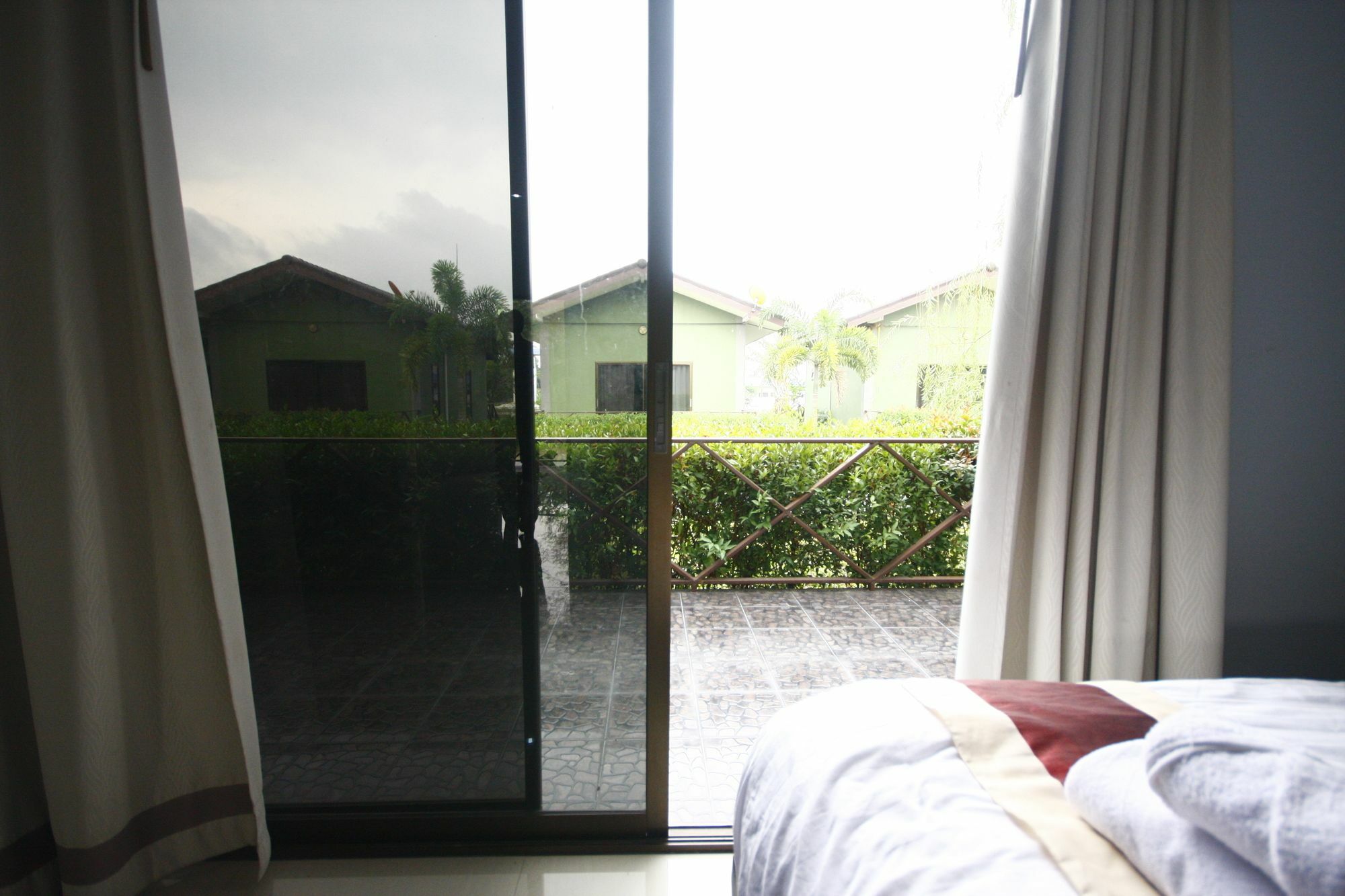 Long Lake Resort Chonburi Luaran gambar
