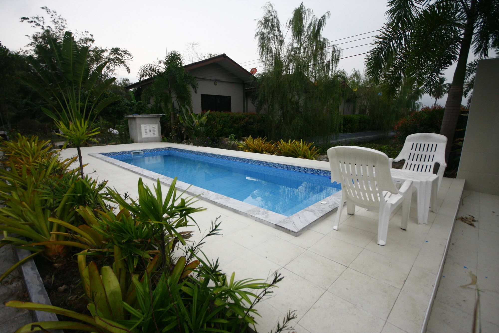 Long Lake Resort Chonburi Luaran gambar